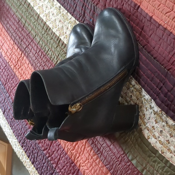 Miista Shoes - MIISTA* leather side zip block heel ankle boot size 40 made in Spain